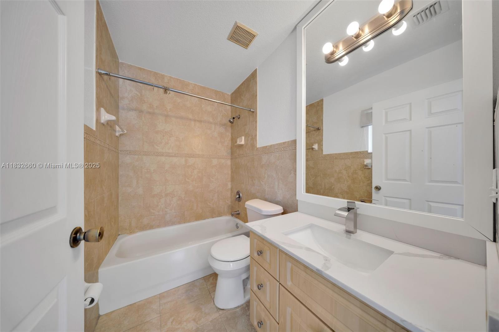 2814 SW 27th Street