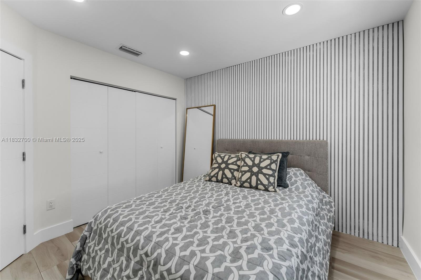 11256 SW 104th St # 11256