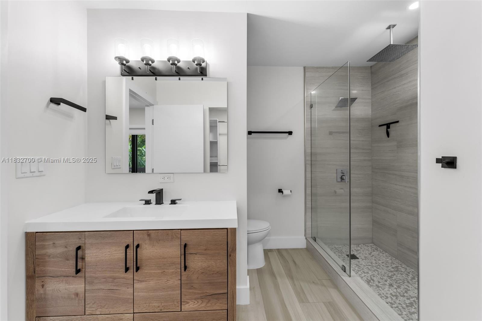 11256 SW 104th St # 11256