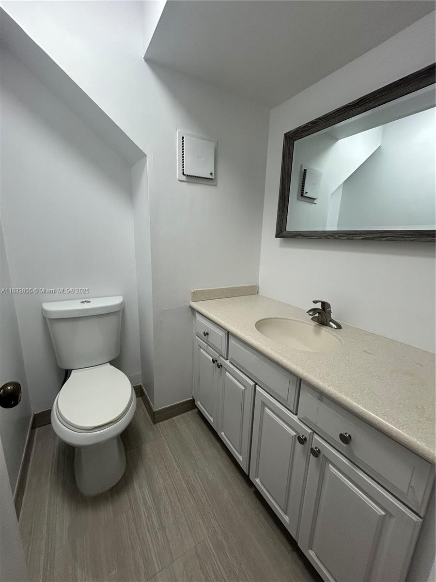 16 Toledo Ct # 38 Unit: 3-38