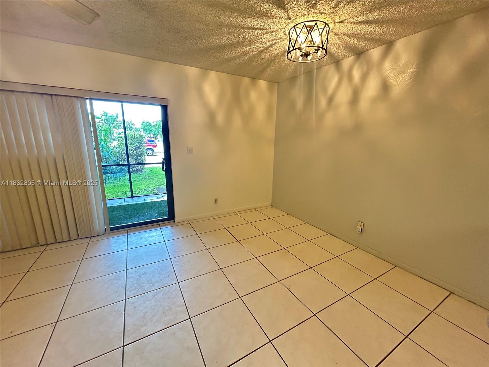 16 Toledo Ct # 38 Unit: 3-38