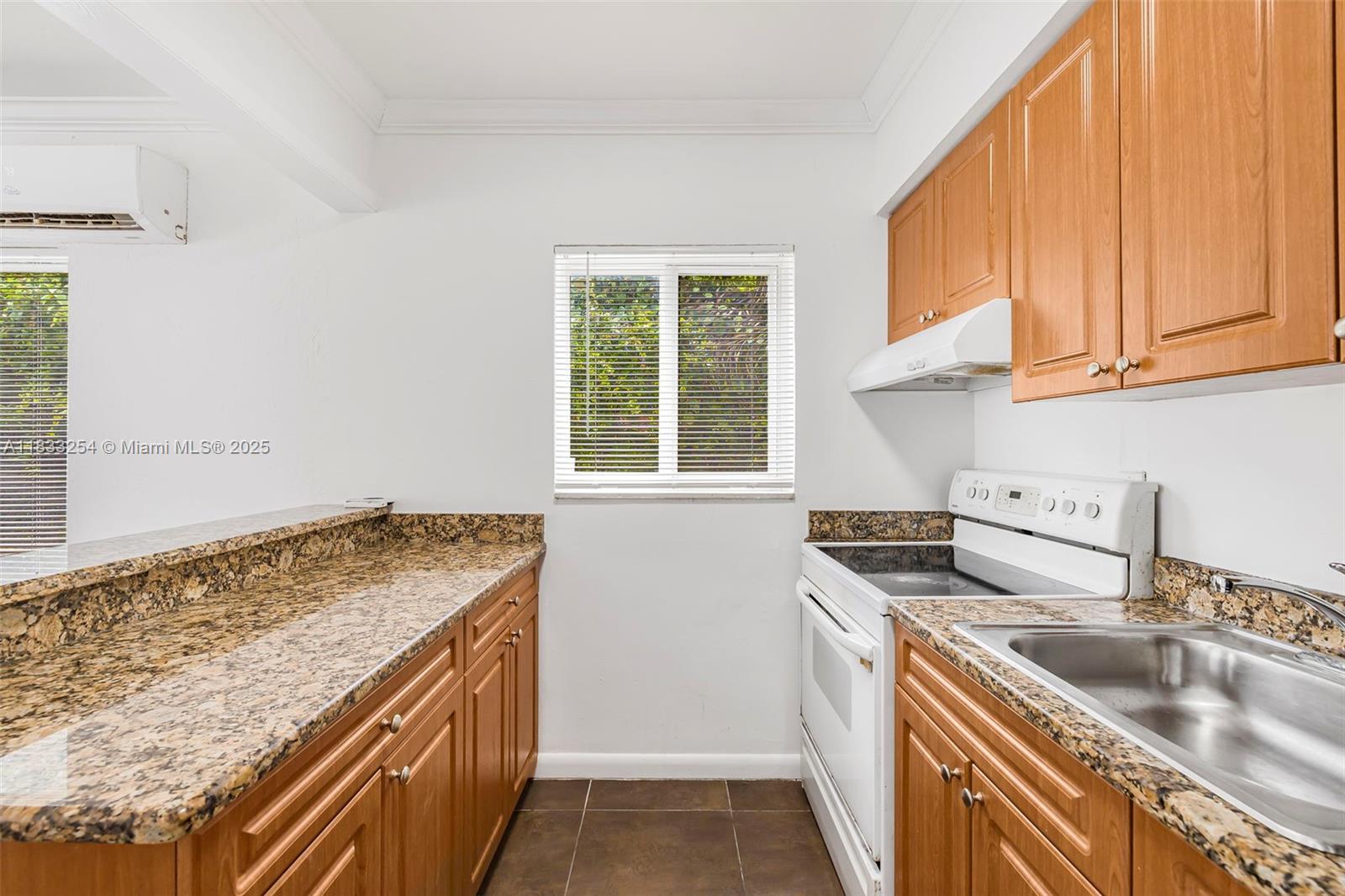 520 NE 82nd Ter # 5