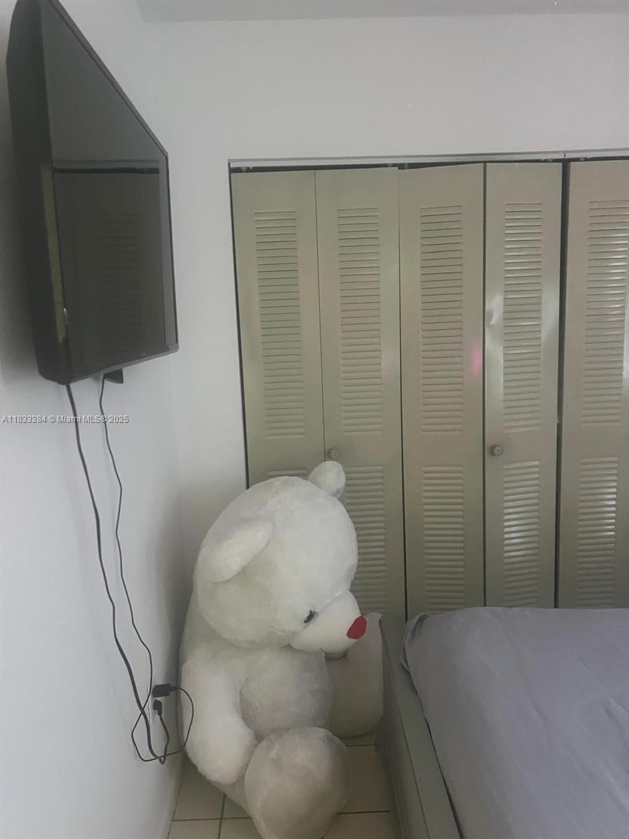 580 NW 114th Ave # 103