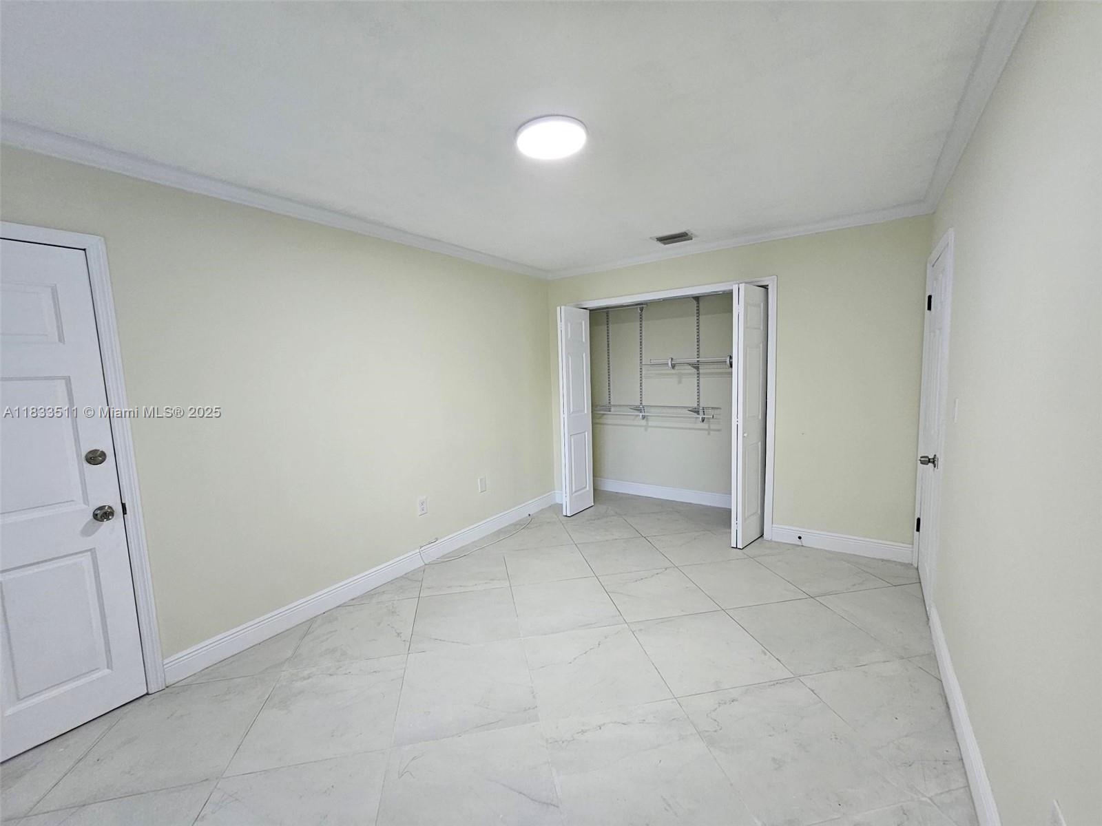 46 NW 35th St # 2