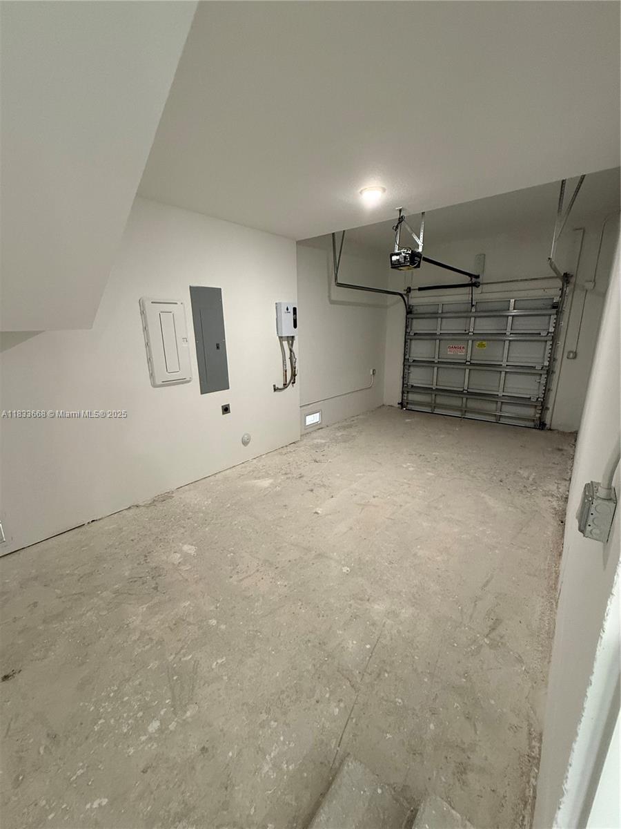 1353 NW 1st St # 1353