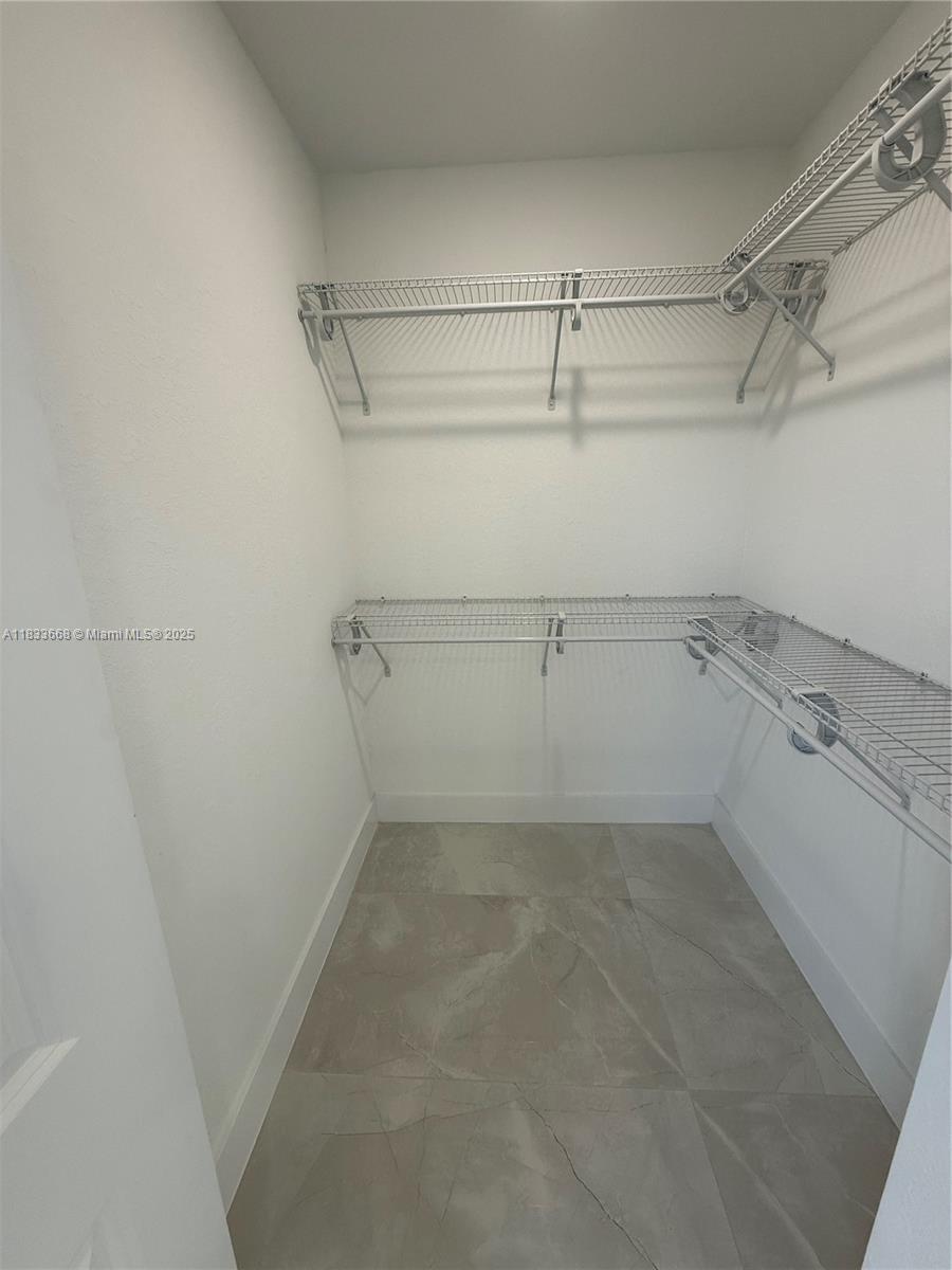 1353 NW 1st St # 1353