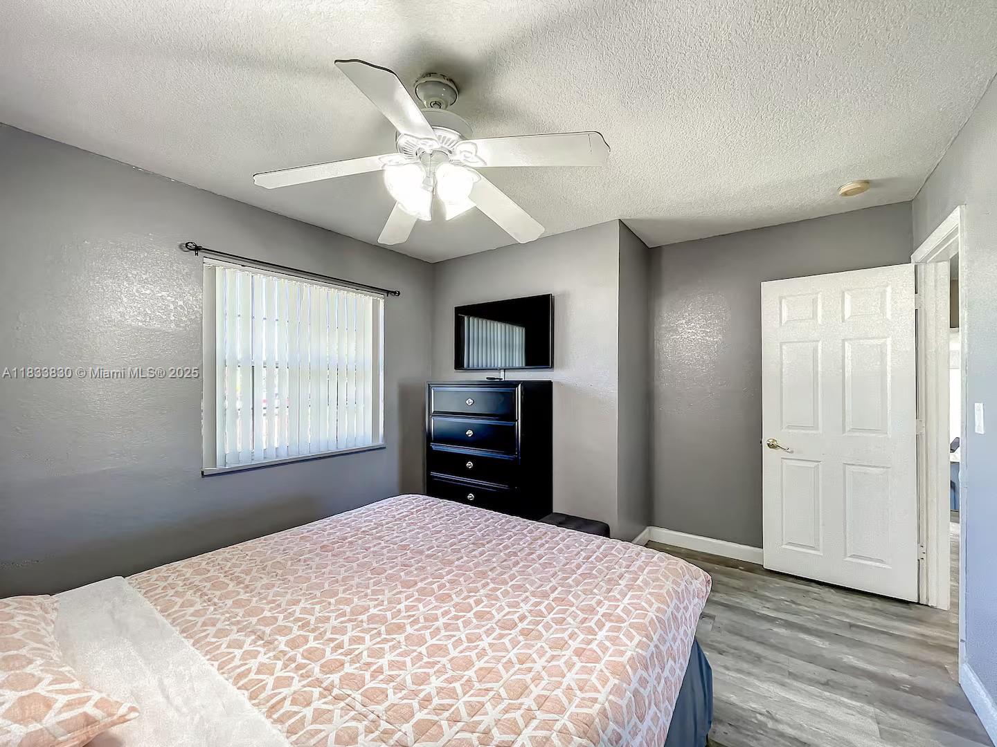 1660 SW 47th Ave