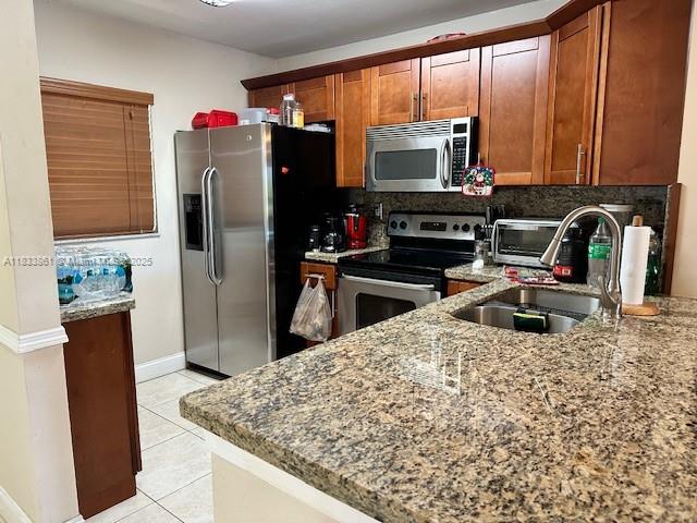 1148 NW 106th Ter # 104