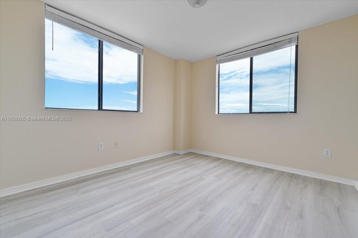 4242 NW 2 ST # 1601