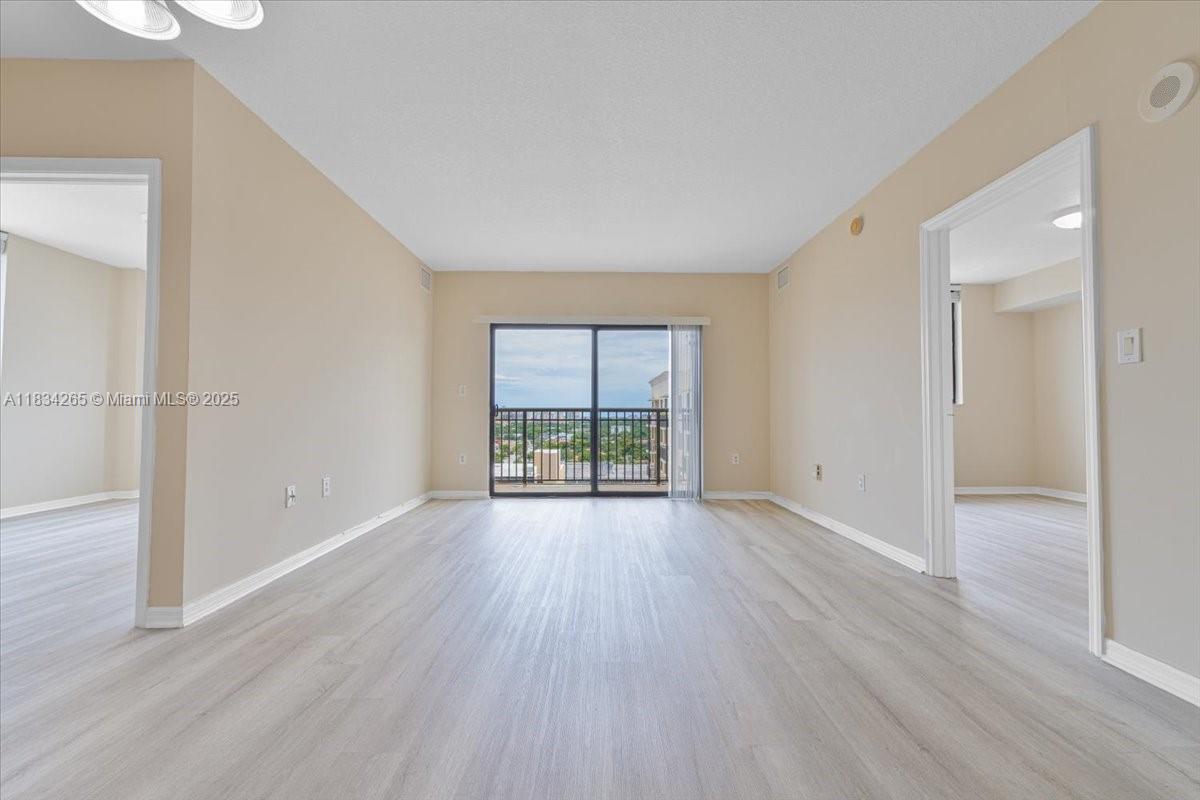 4242 NW 2 ST # 1601