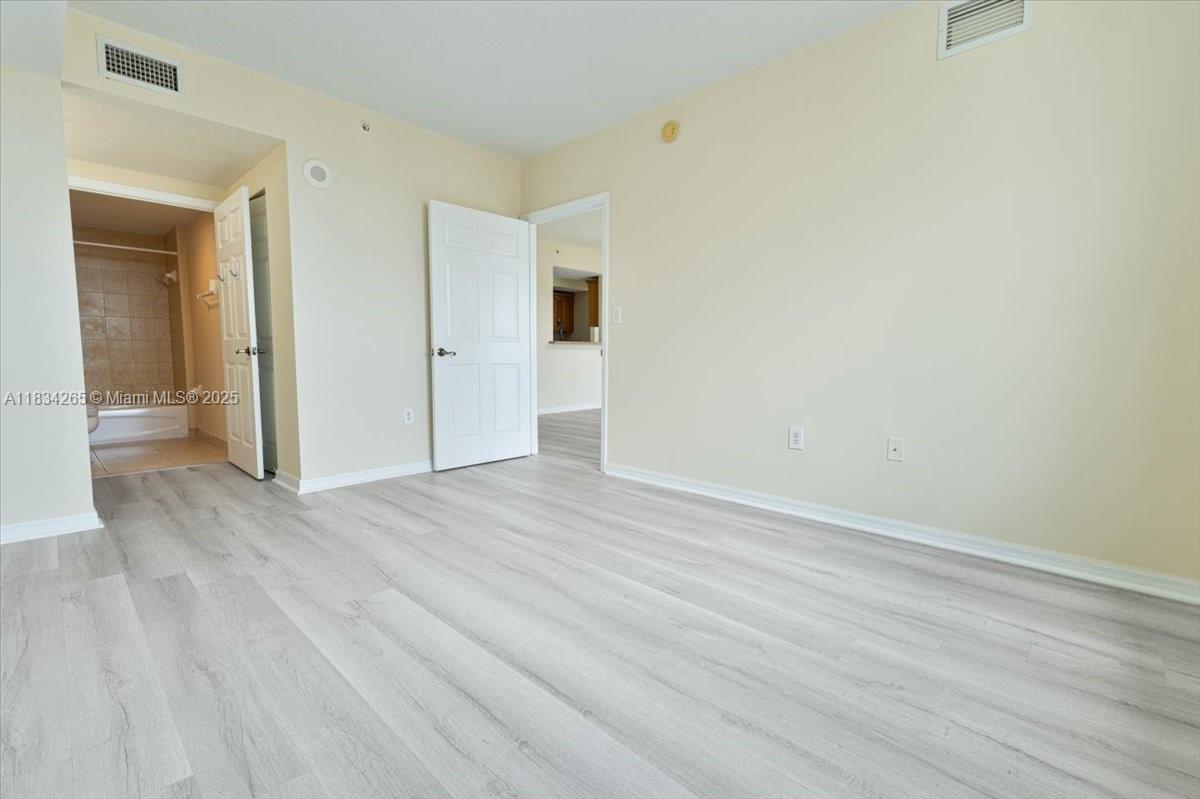 4242 NW 2 ST # 1601