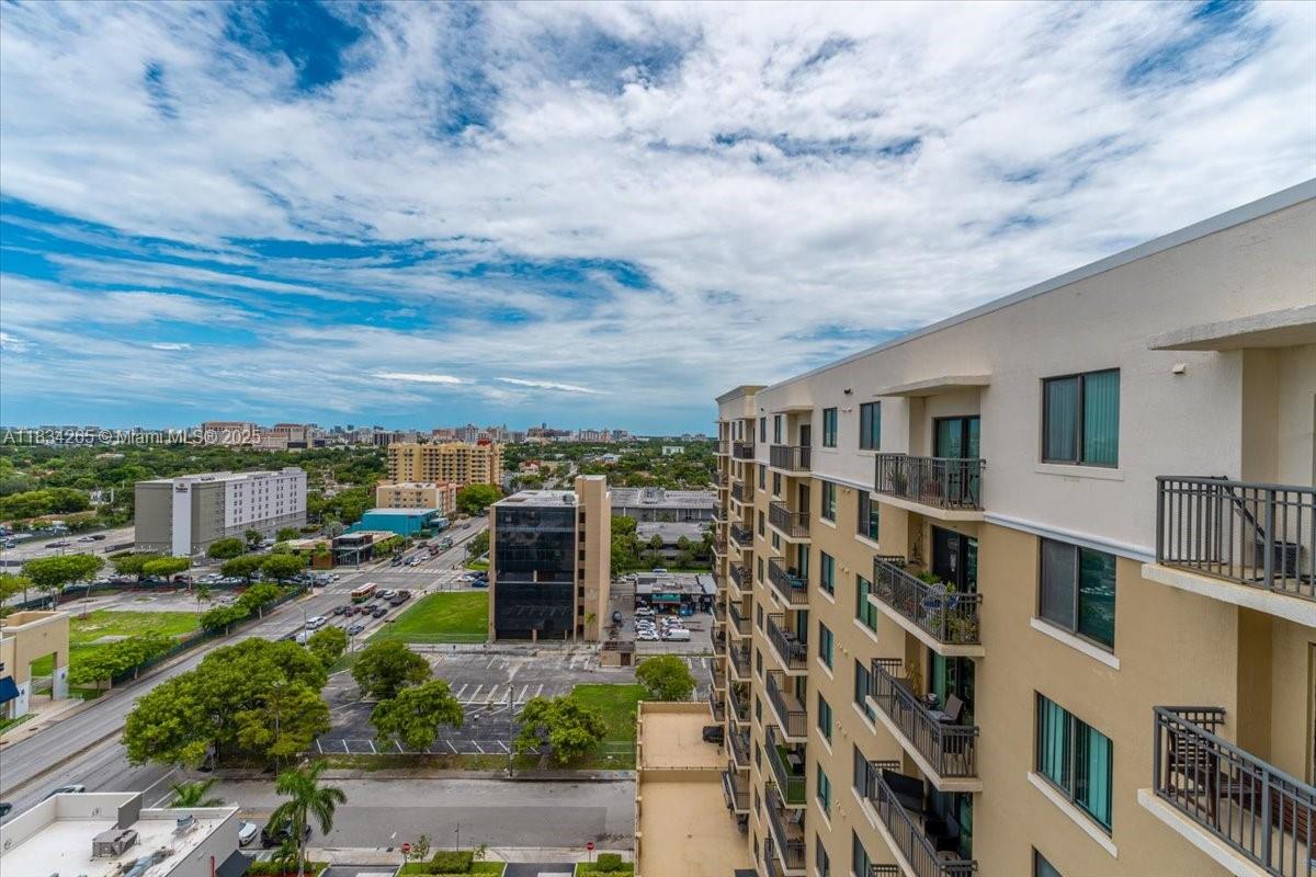 4242 NW 2 ST # 1601