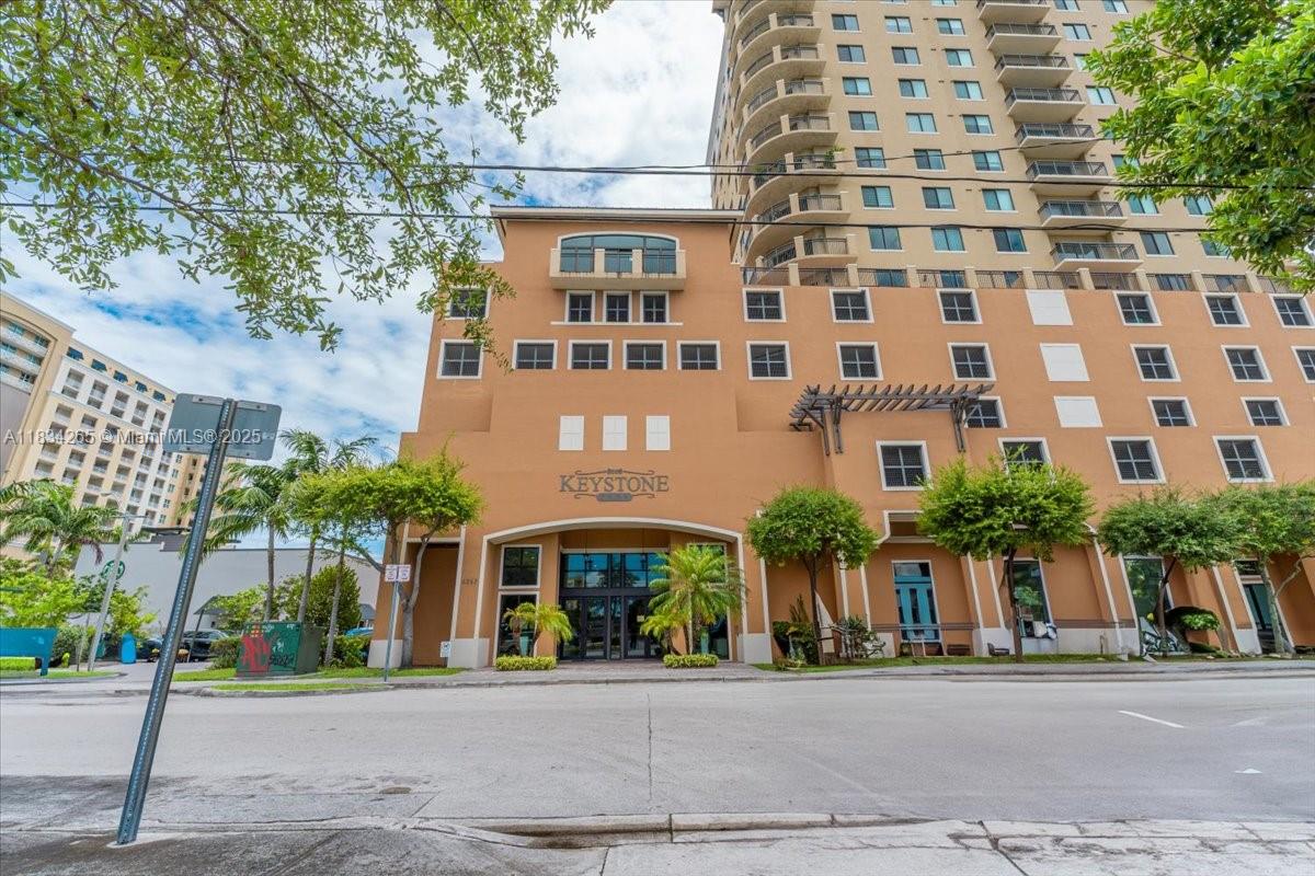 4242 NW 2 ST # 1601