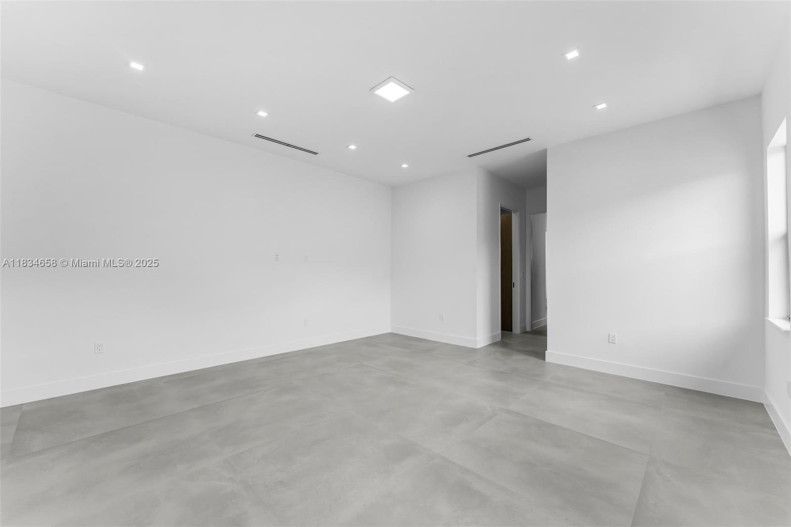 8220 SW 193rd Terrace