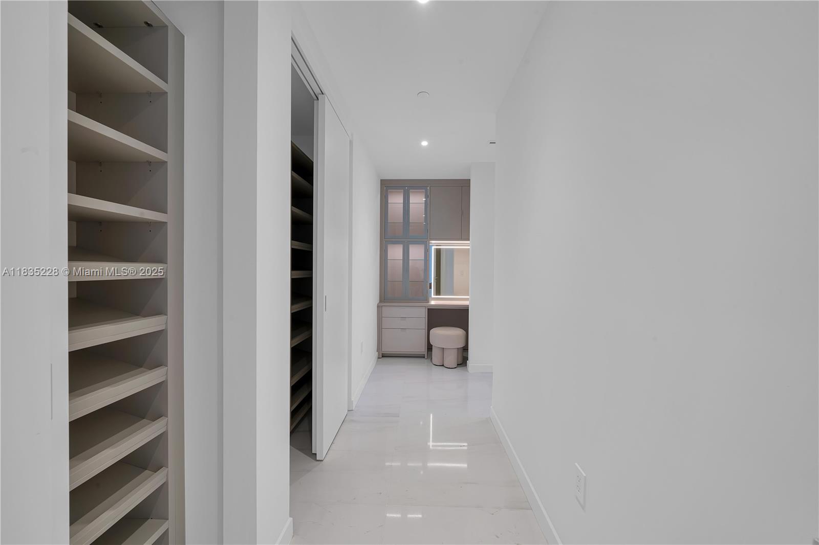 300 Biscayne Boulevard Way #2804 # 2804