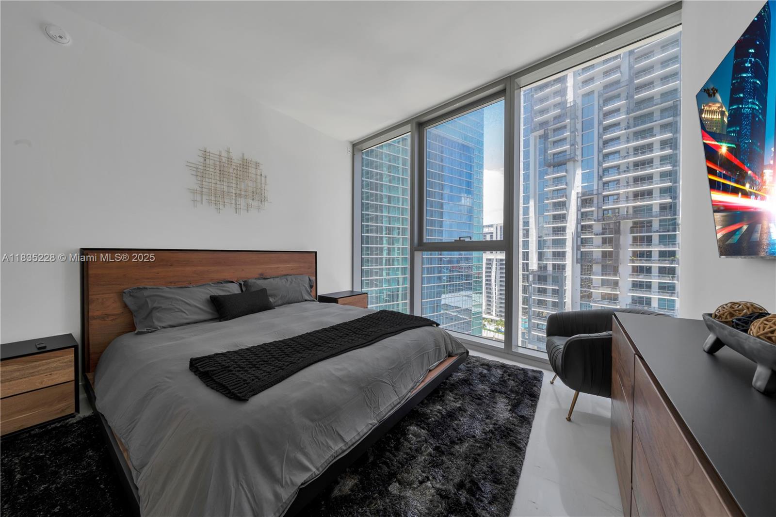 300 Biscayne Boulevard Way #2804 # 2804