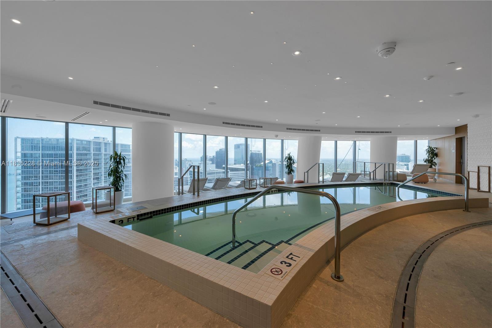 300 Biscayne Boulevard Way #2804 # 2804