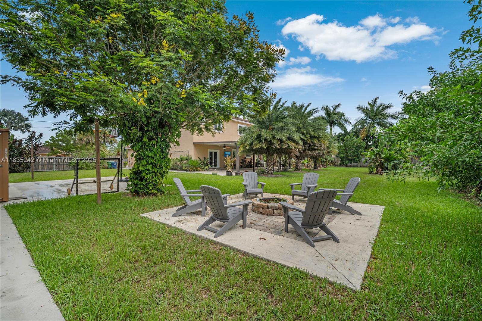 30454 SW 195th Ave