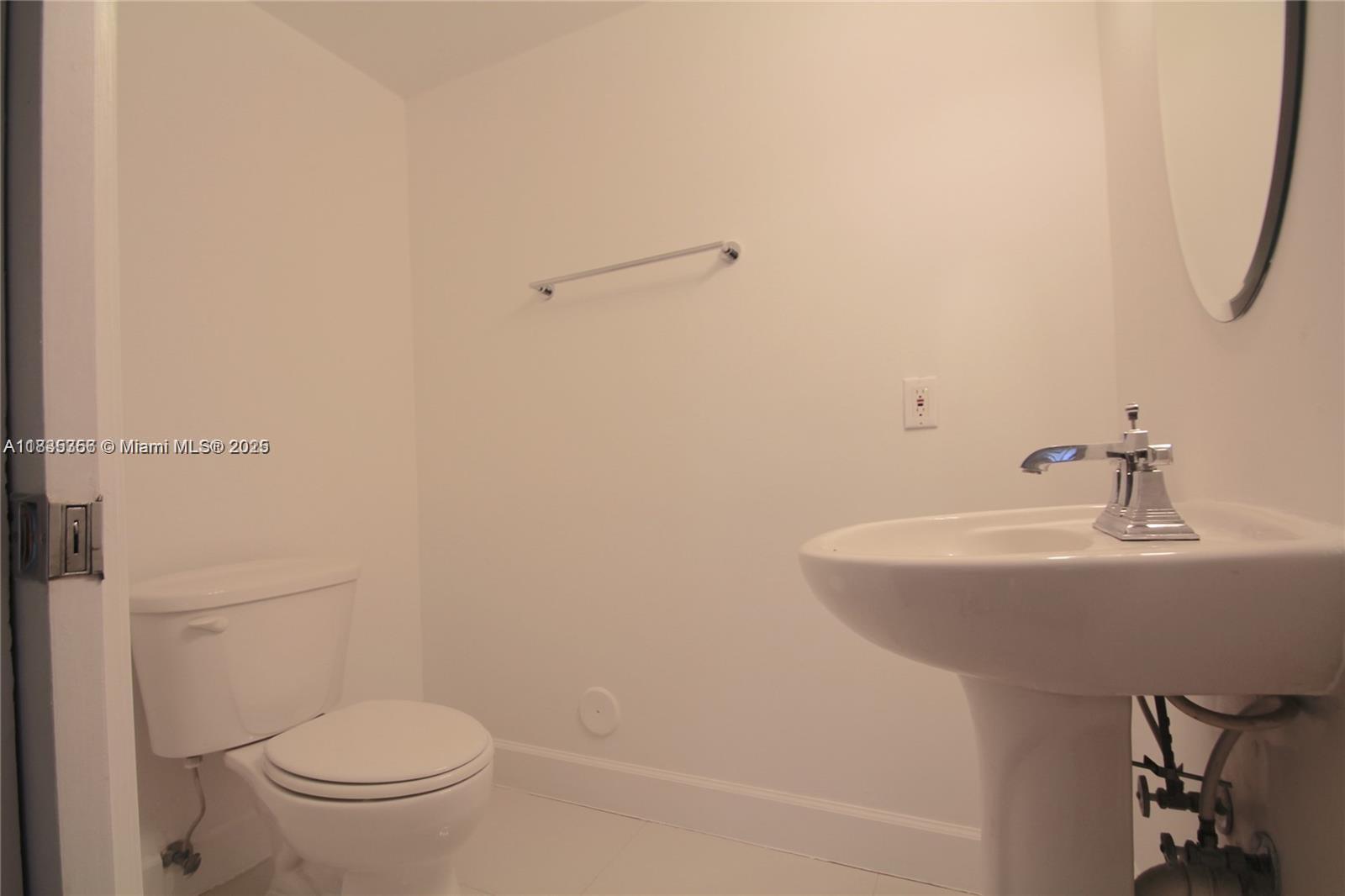 6362 Collins Ave # 301