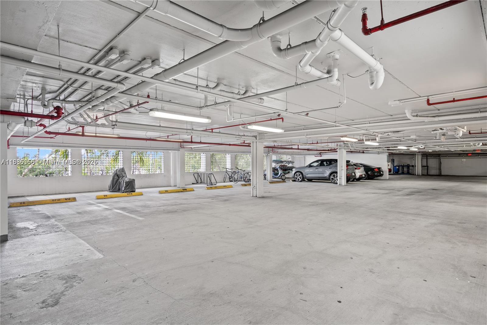 6362 Collins Ave # 301