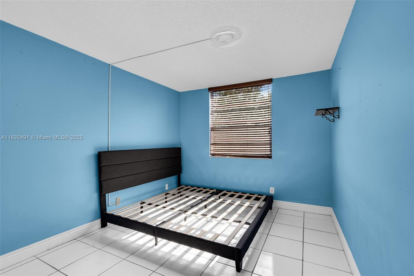 6190 Woodlands Blvd # 311