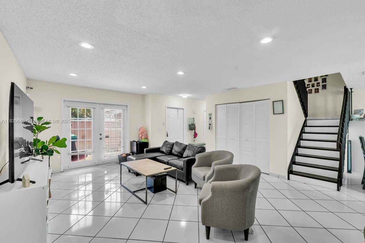 9023 SW 113 PL CR W # 0