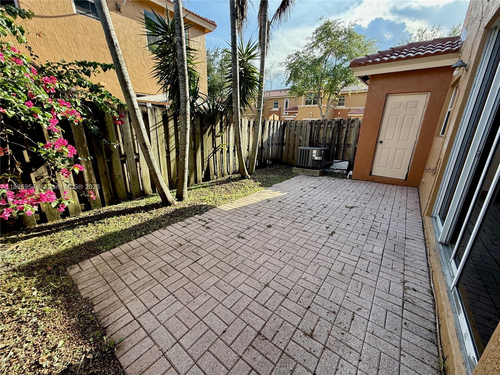 8424 NW 139th Ter # 2701