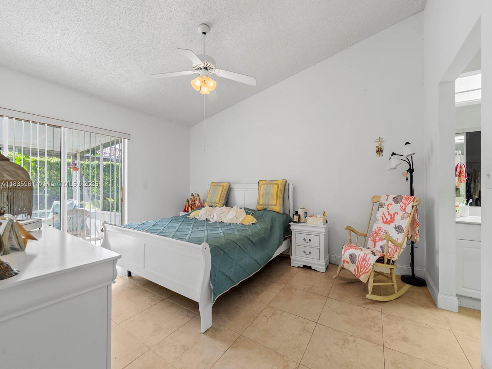 437 SE 22nd Dr