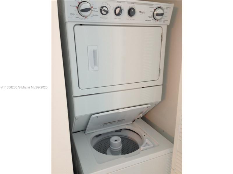 244 BISCAYNE BL # 249