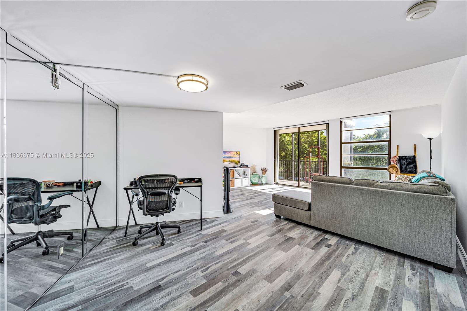 3401 N Country Club Dr # 308