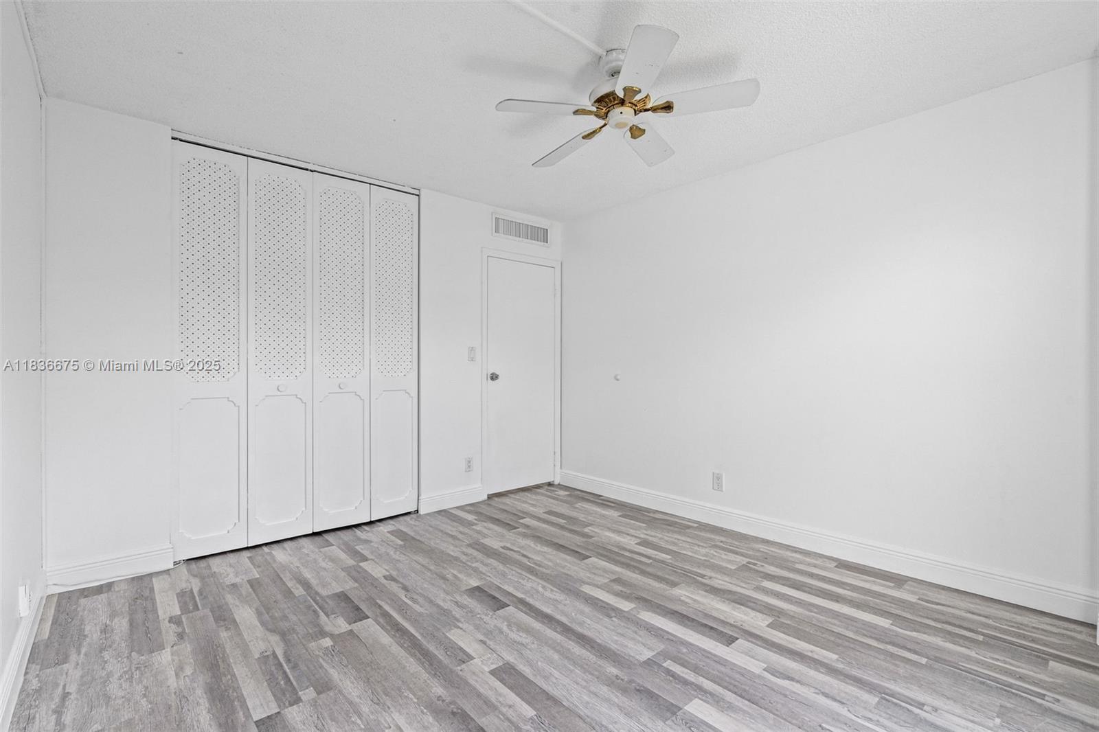 3401 N Country Club Dr # 308