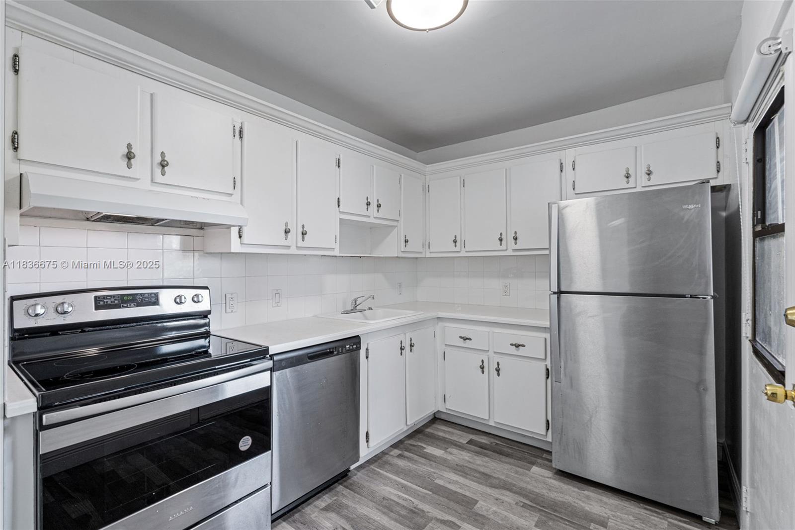 3401 N Country Club Dr # 308