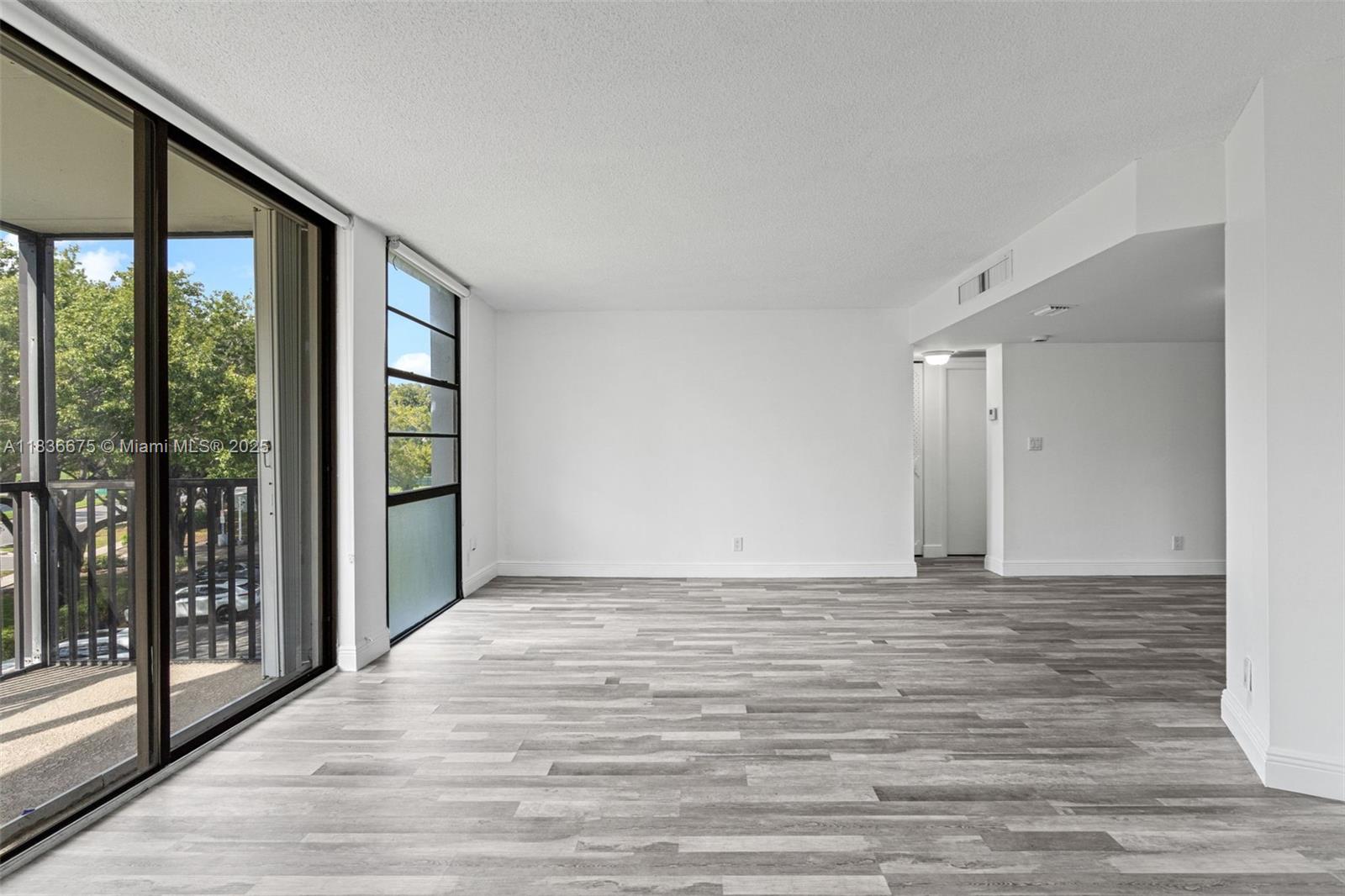 3401 N Country Club Dr # 308