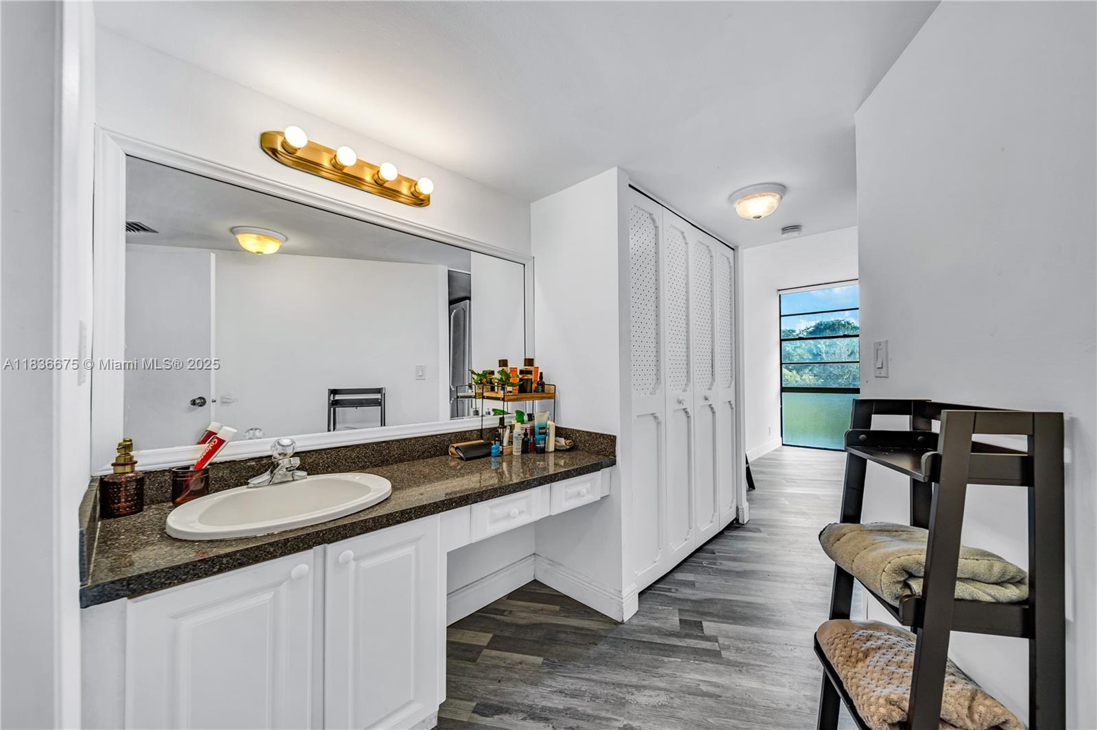 3401 N Country Club Dr # 308