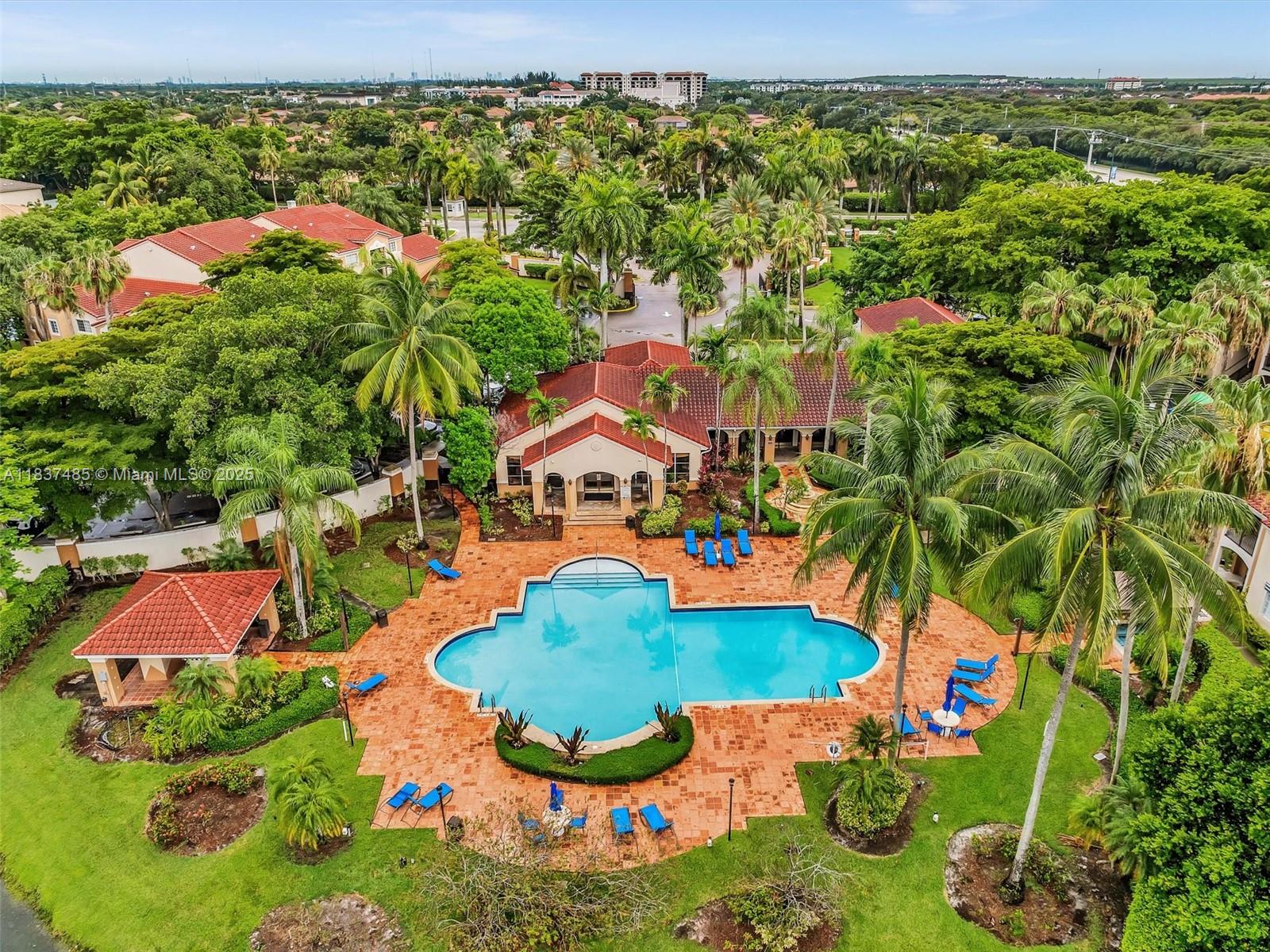 2071 Renaissance Blvd # 303