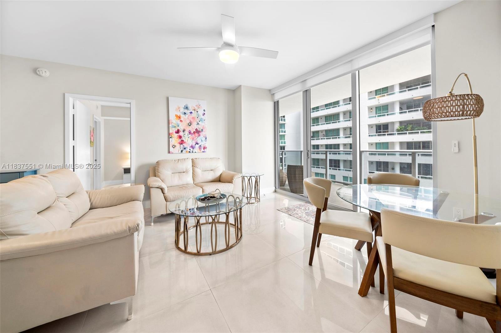 488 NE 18th St # 611