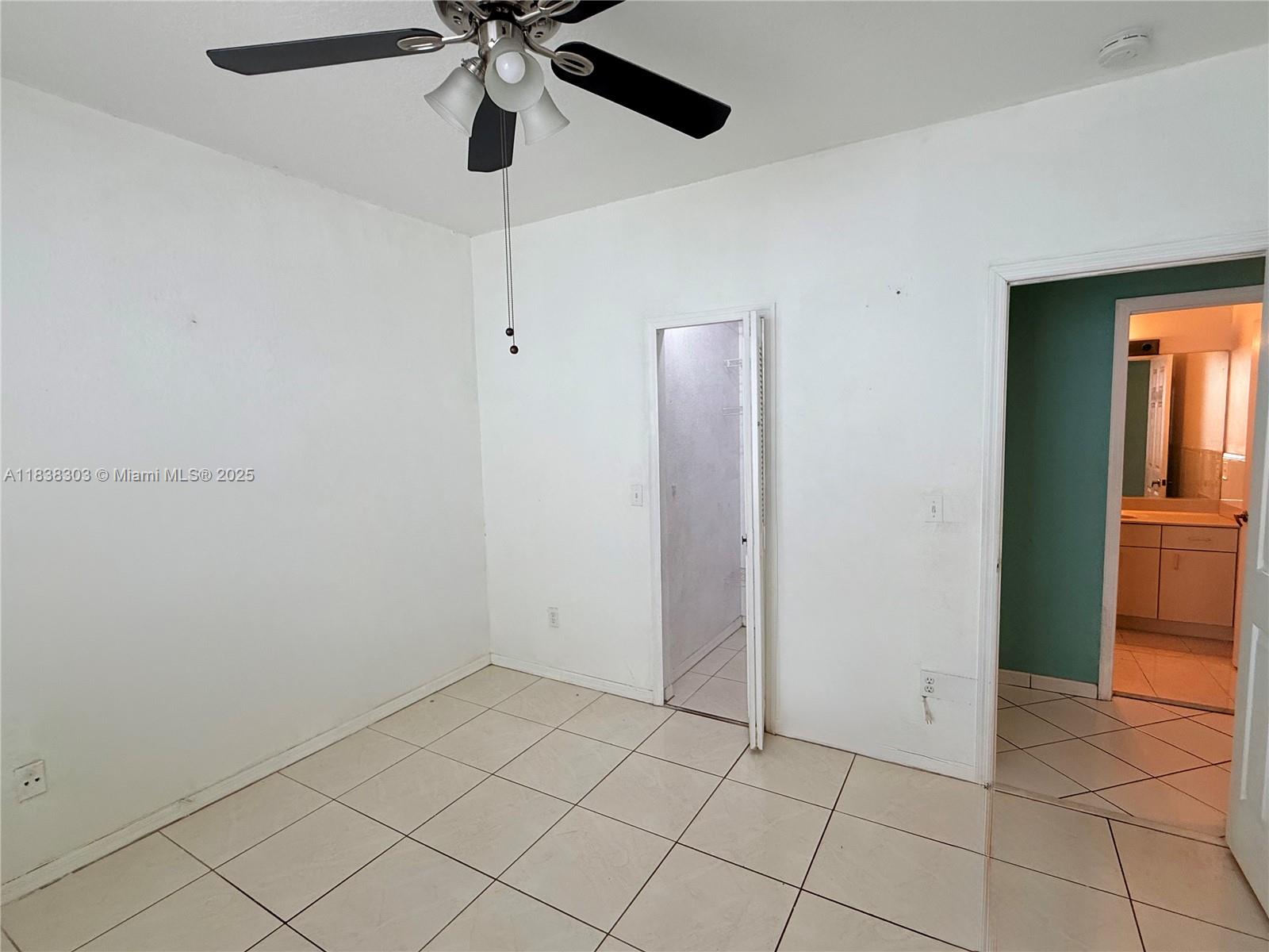 8973 NW 147th Ter