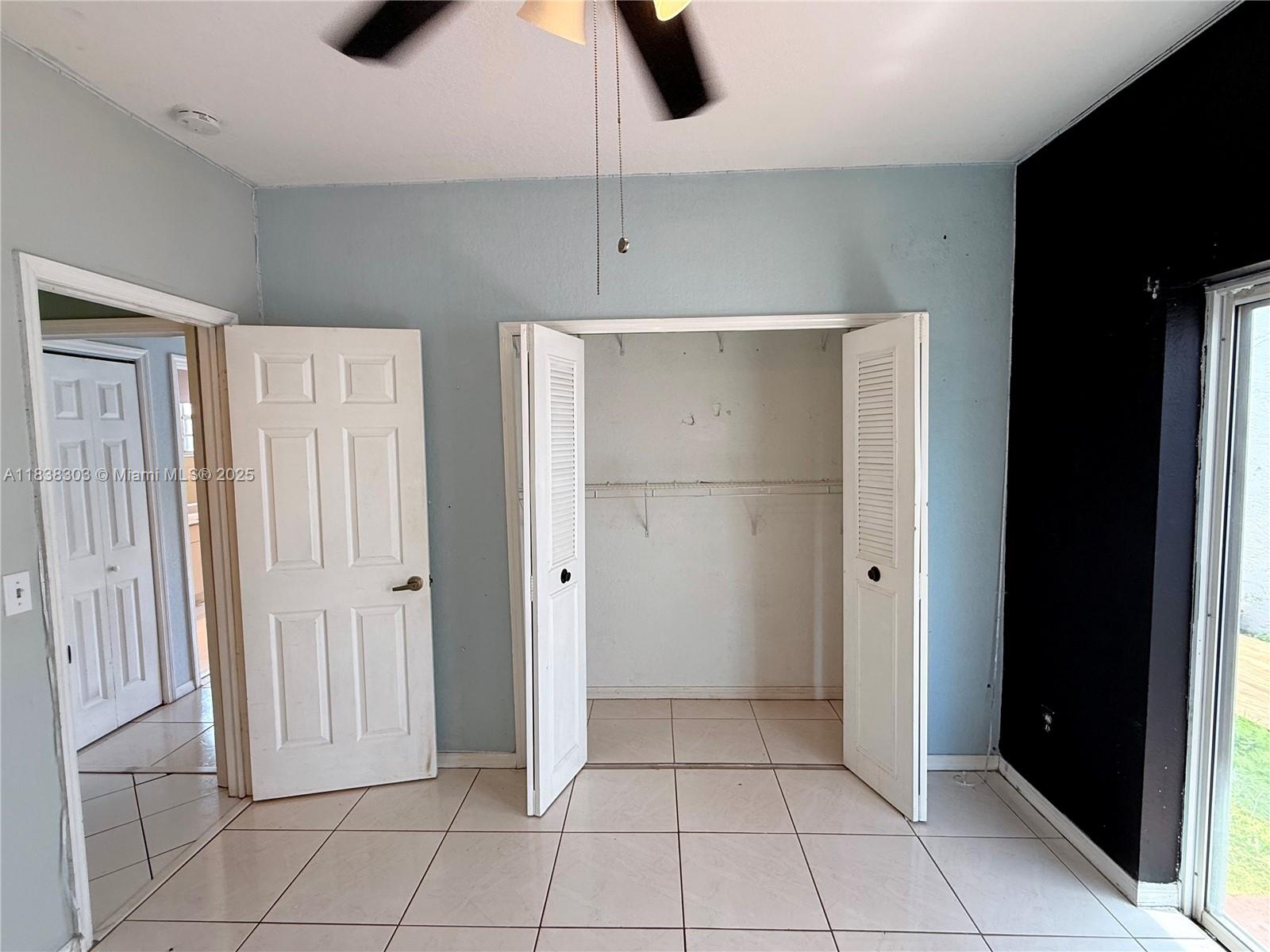 8973 NW 147th Ter