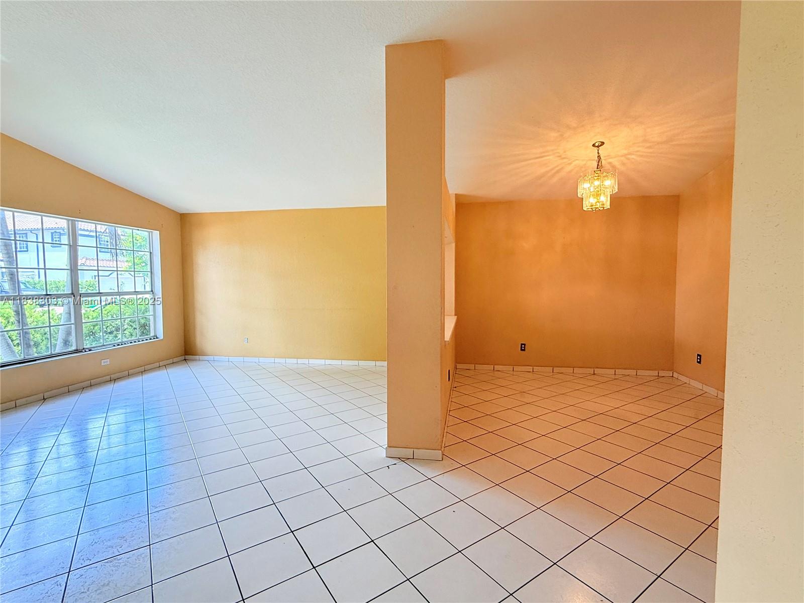 8973 NW 147th Ter