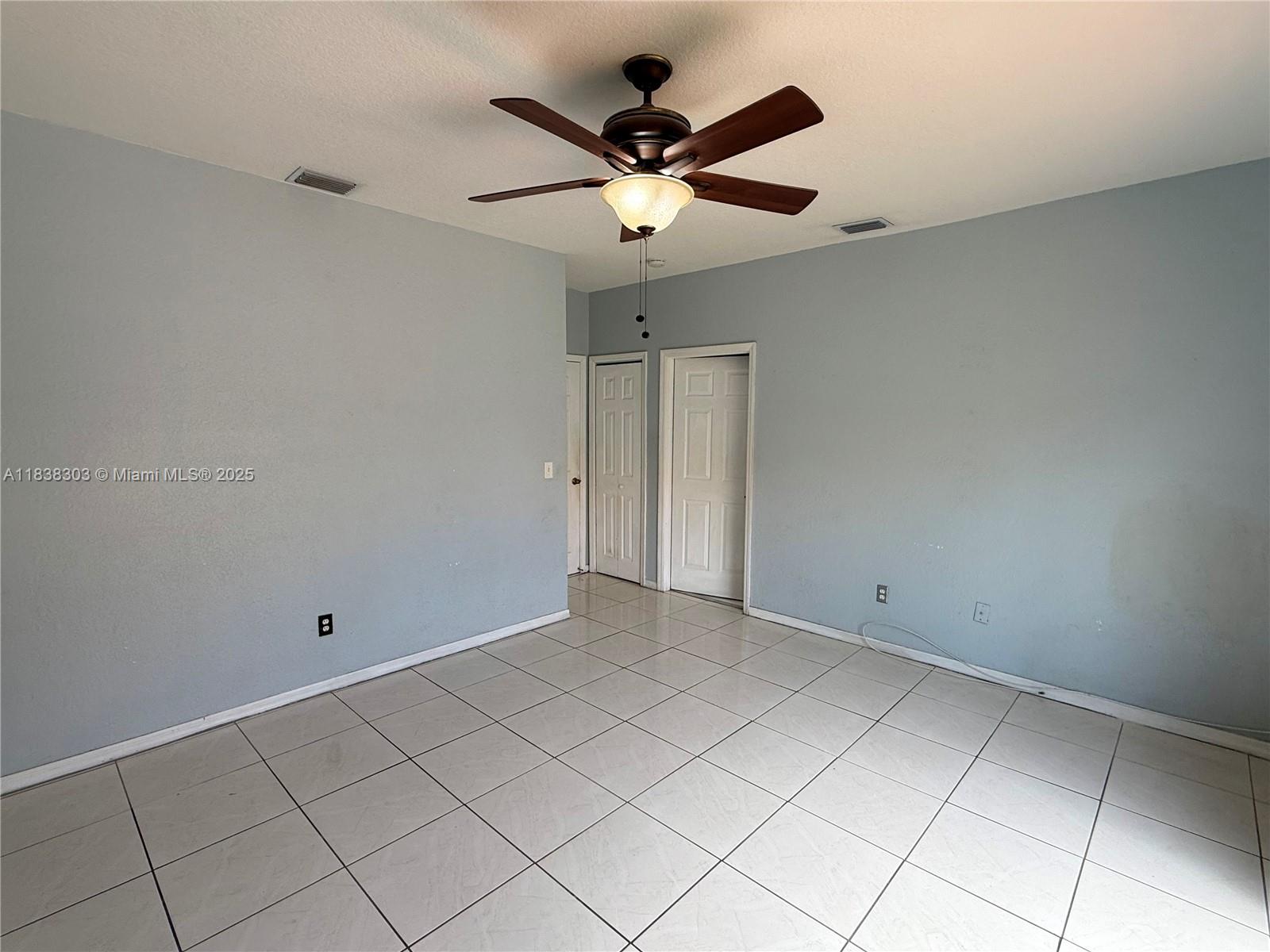 8973 NW 147th Ter