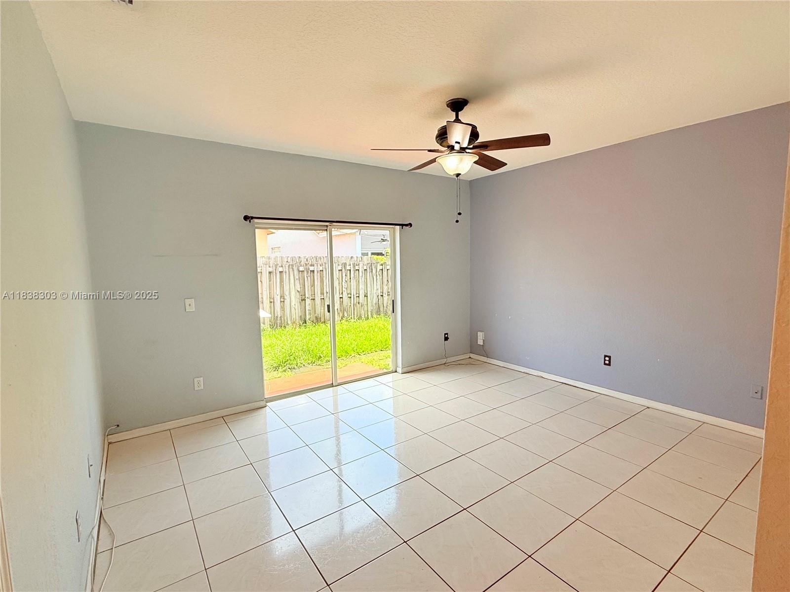 8973 NW 147th Ter