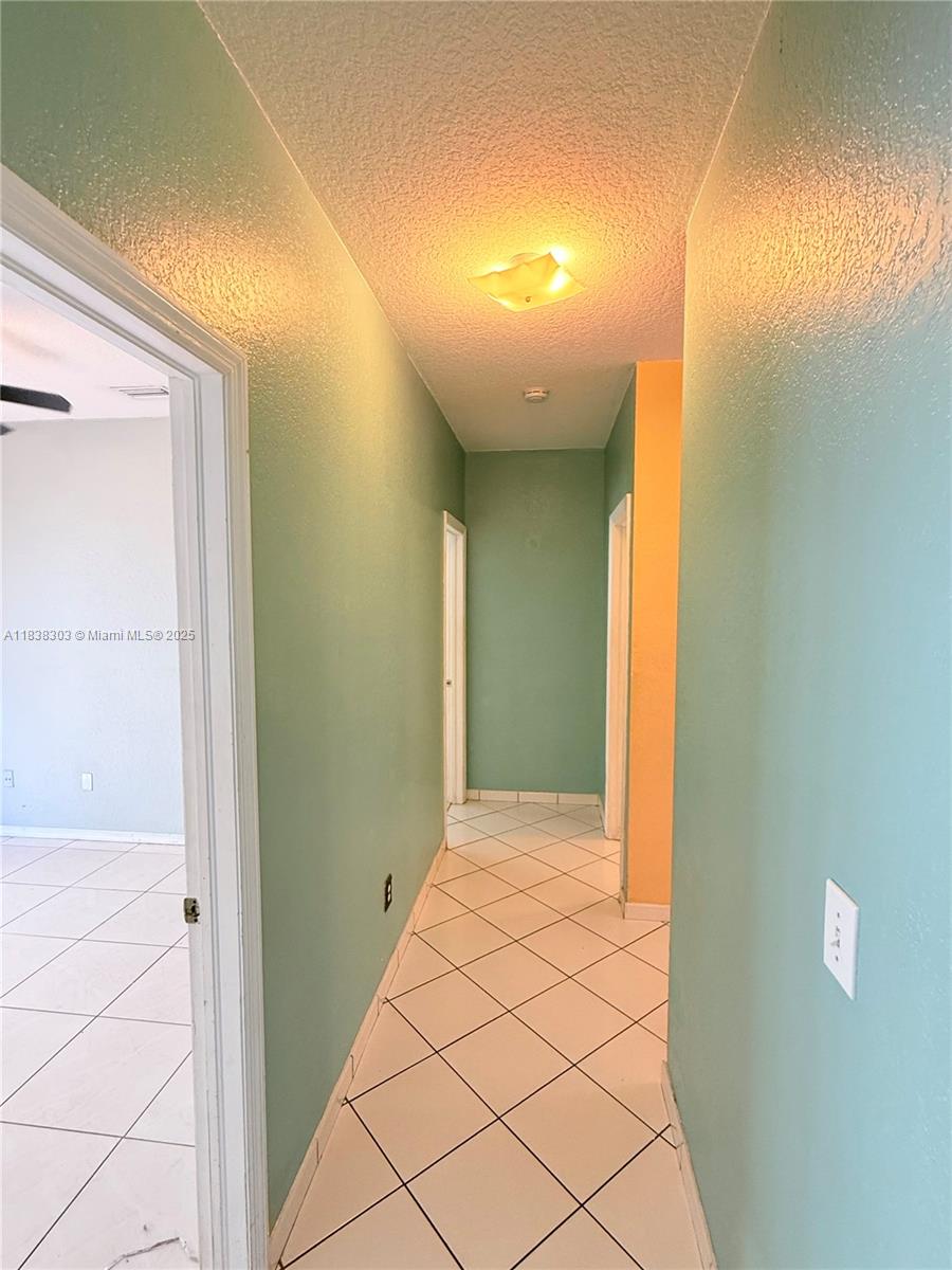 8973 NW 147th Ter