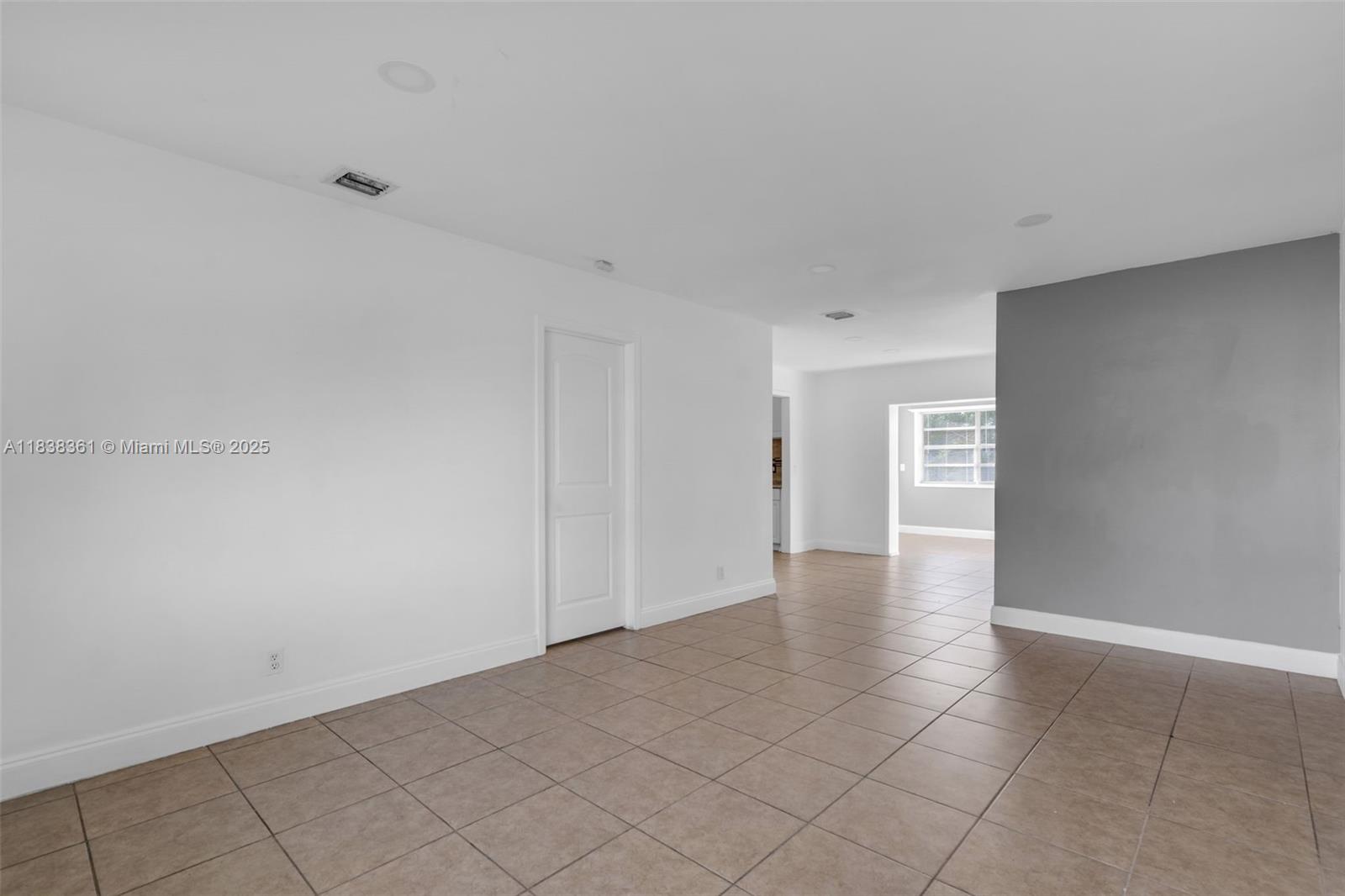 3171 NW 16th St