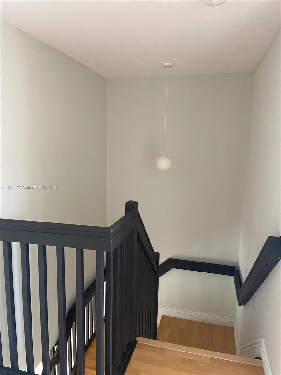 762 NW 208th Terrace