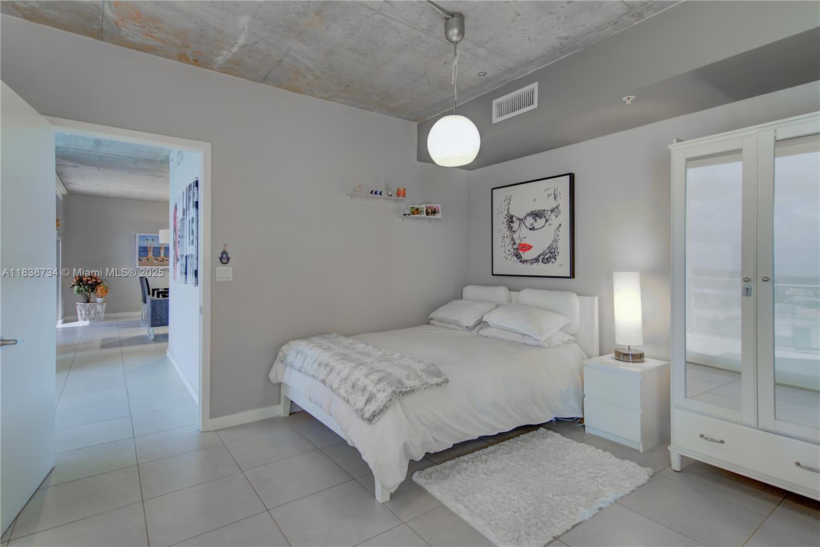 3451 NE 1st Ave Unit: PM05