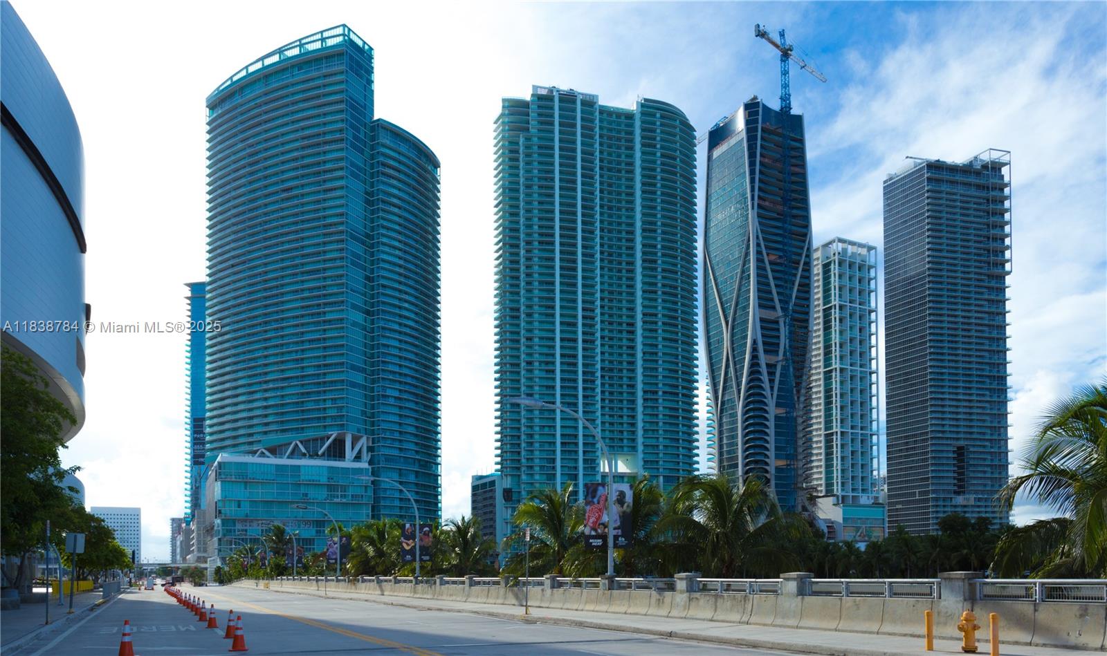 888 Biscayne Blvd # 1907