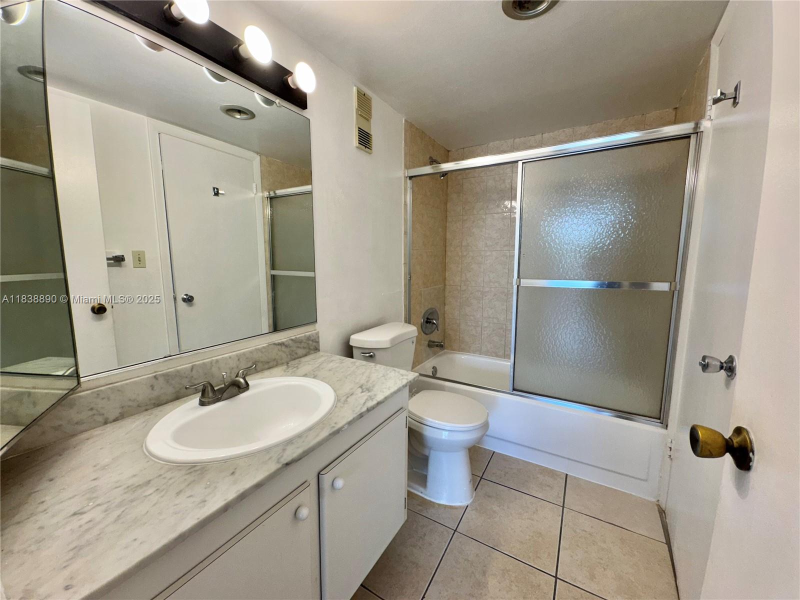 1300 NE Miami Gardens Dr Unit: 219E