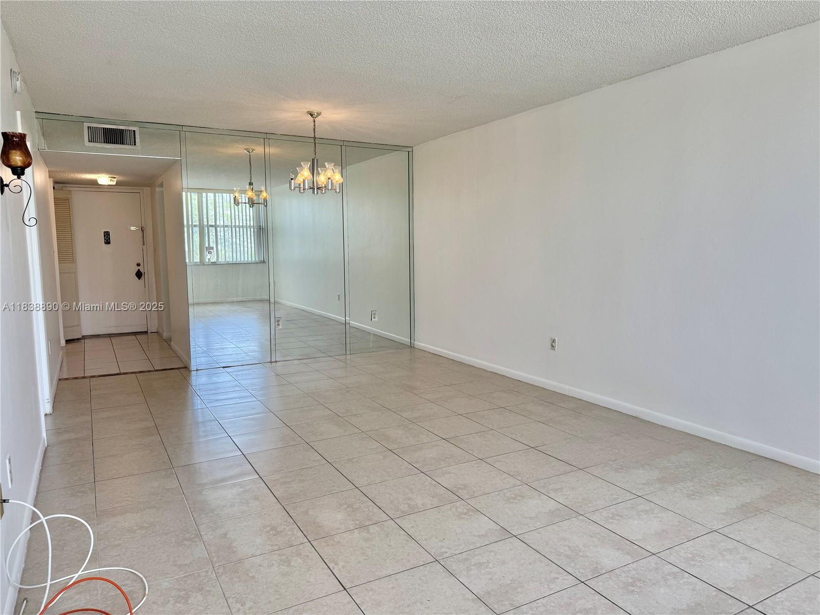 1300 NE Miami Gardens Dr Unit: 219E
