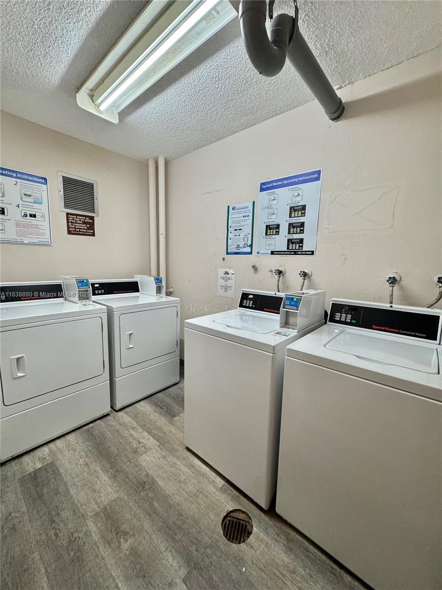 1300 NE Miami Gardens Dr Unit: 219E