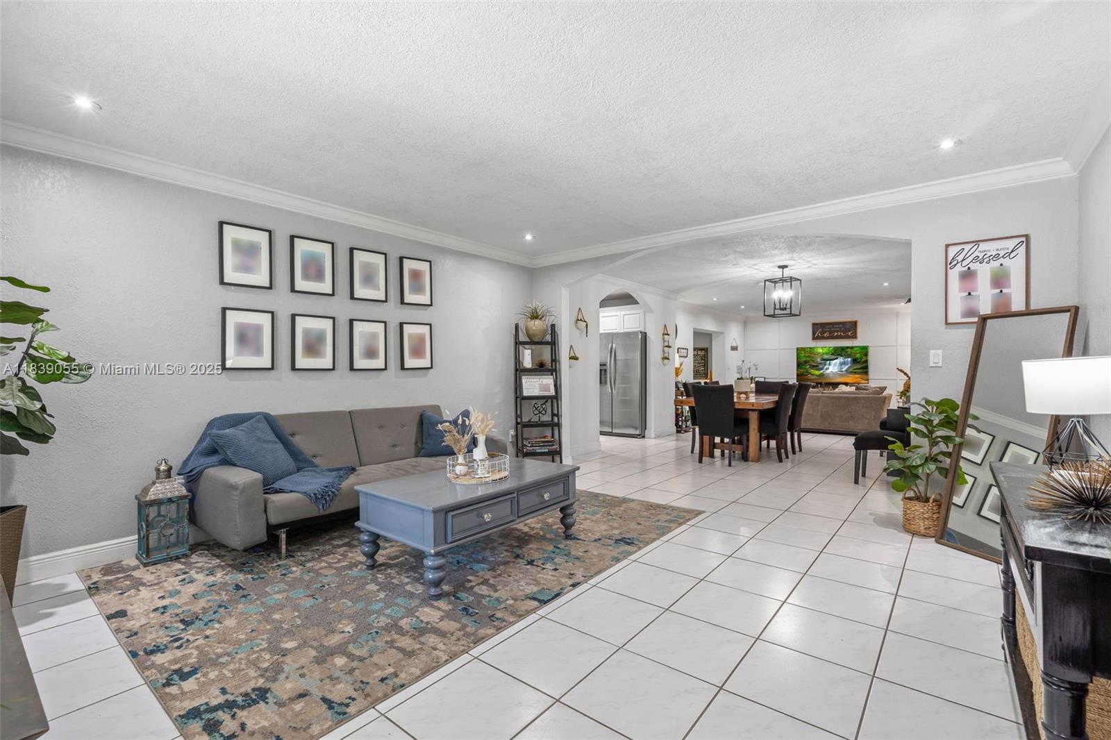 1650 SW 17th St